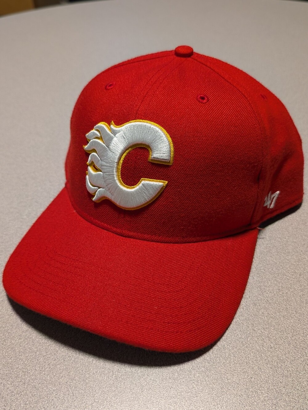 Calgary Flames NHL '47 Brand Pro Fit Fitted Hat Cap 7 3/4